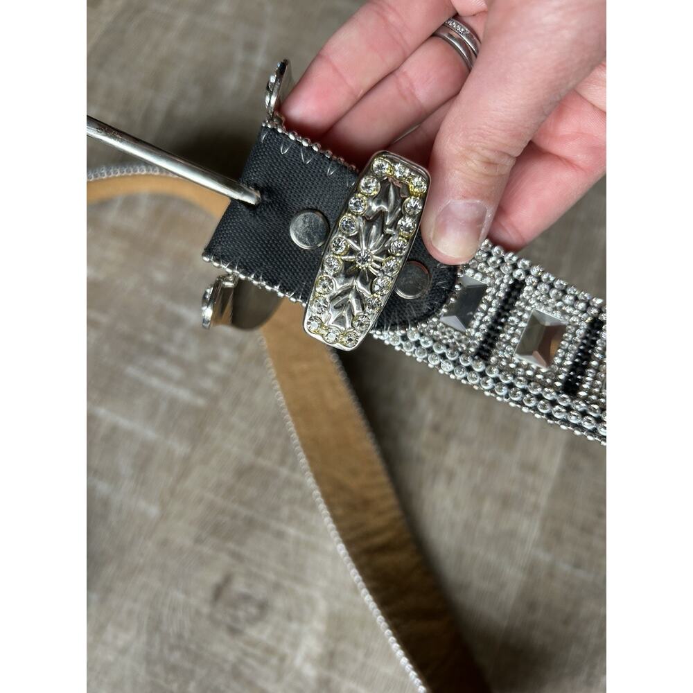 Western Rhinestone Concho Belt Womens Silver Crystal Studded Cowgirl 34-38 - Picture 5 of 16